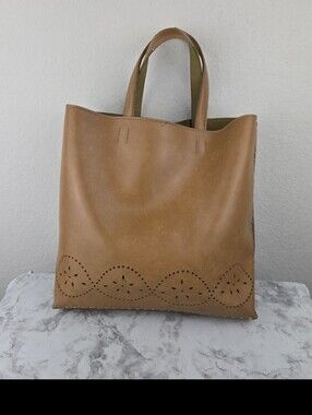 Mondani Tote Bag
